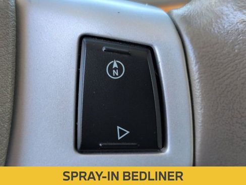 Used 2010 Chrysler Town & Country Limited w/ Entertainment Group #3 image 19