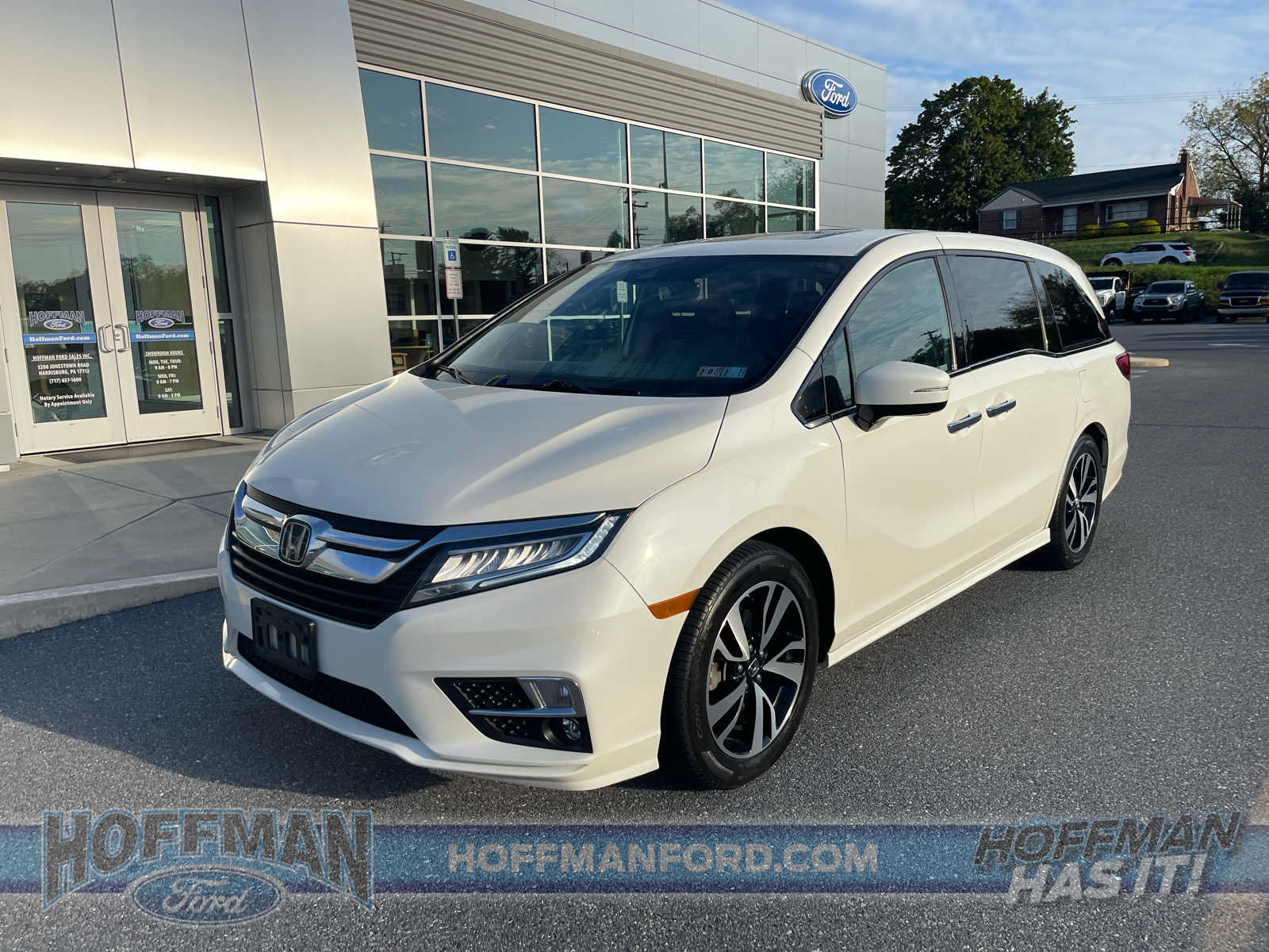 Used 2019 Honda Odyssey Elite image 2
