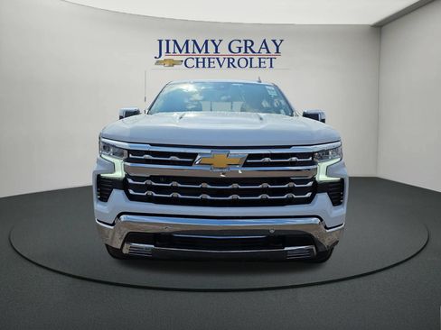 New 2026 Chevrolet Silverado 1500 LTZ w/ Technology Package AWD/4WD image 8