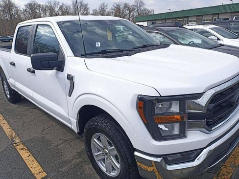 Used 2023 Ford F150 XLT image 4