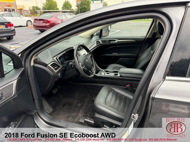 Used 2018 Ford Fusion SE w/ Fusion SE Technology Package AWD/4WD image 10