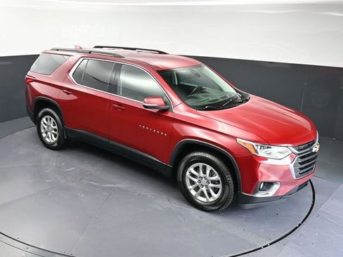 Used 2021 Chevrolet Traverse LT FWD image 31