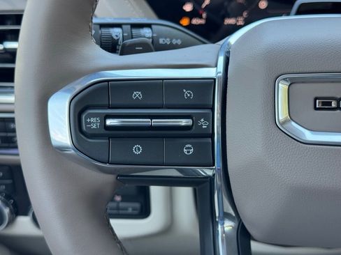 New 2026 GMC Yukon XL Denali w/ Advanced Technology Package image 27