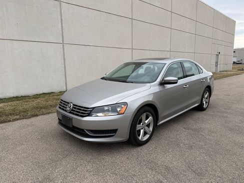 Used 2013 Volkswagen Passat TDI SE image 1
