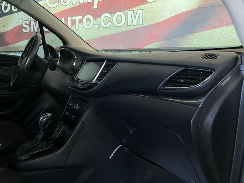 Used 2017 Buick Encore Preferred image 19