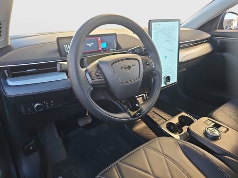 Used 2021 Ford Mustang Mach-E California Route 1 image 9