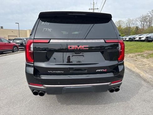 Used 2025 GMC Yukon AT4 Ultimate AWD/4WD image 6