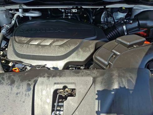 Used 2023 Honda Odyssey Sport image 29