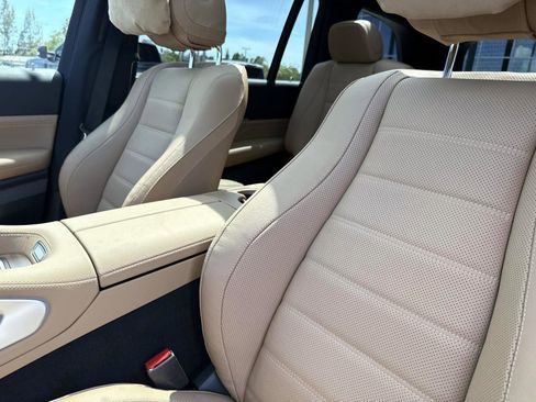 New 2026 Mercedes-Benz GLS 580 4MATIC image 24