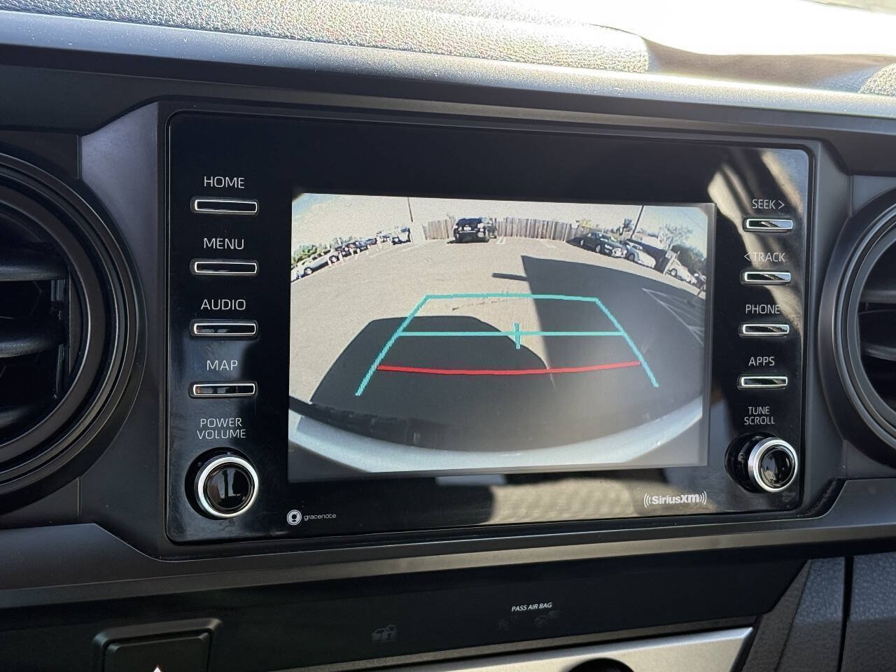 Used 2020 Toyota Tacoma SR w/ SR Convenience Package RWD image 9