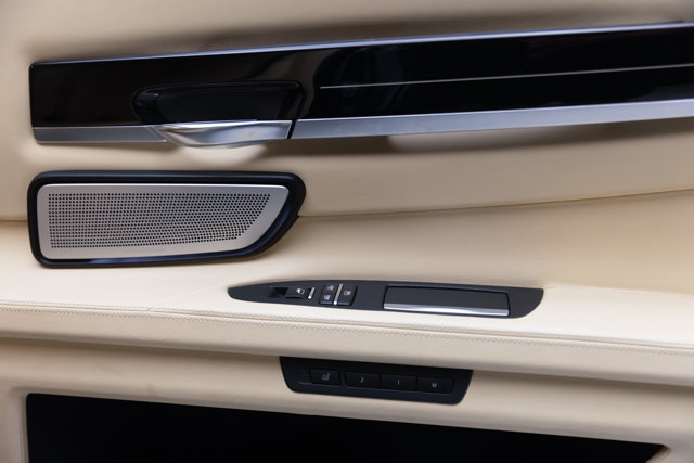 Used 2013 BMW 760Li RWD image 63