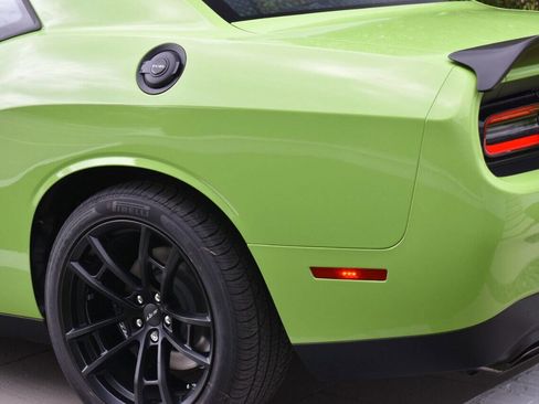 Used 2023 Dodge Challenger SRT Hellcat RWD image 18