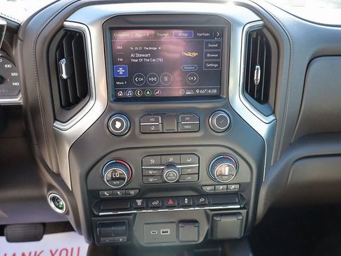 Used 2020 Chevrolet Silverado 3500 LTZ w/ LTZ Convenience Package AWD/4WD image 15