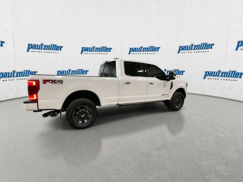 Used 2021 Ford F250 Platinum AWD/4WD image 11