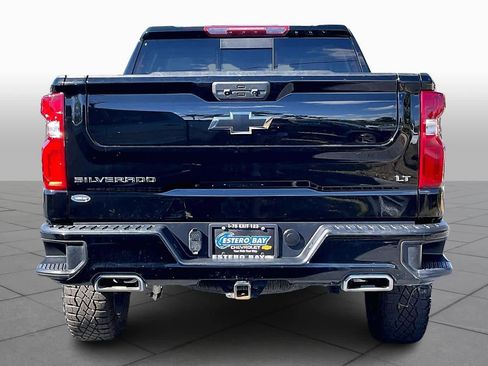 Used 2024 Chevrolet Silverado 1500 LT Trail Boss w/ Convenience Package II image 4