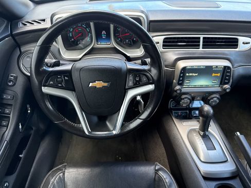 Used 2015 Chevrolet Camaro LT RWD image 14