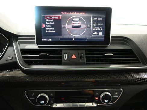 Used 2020 Audi SQ5 Premium Plus w/ Premium Plus Package AWD/4WD image 23