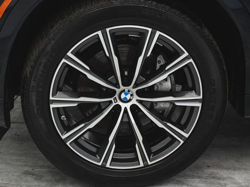 Used 2026 BMW X6 xDrive40i AWD/4WD image 7