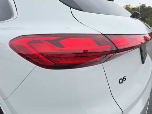 New 2025 Audi Q5 Prestige image 33