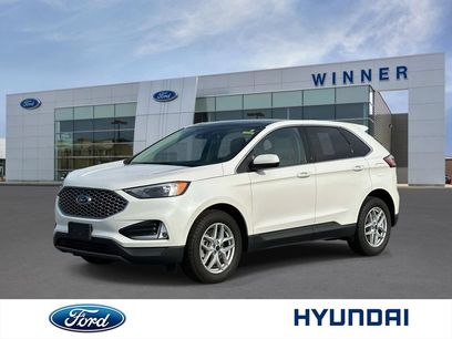 Used 2024 Ford Edge SEL w/ Convenience Package