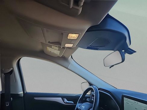 Used 2020 Ford Escape SEL image 37