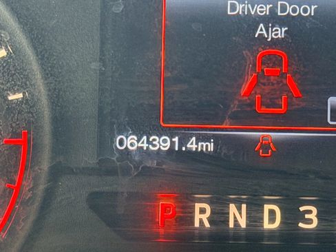 Used 2017 Ford F150 XL w/ Equipment Group 101A Mid image 12