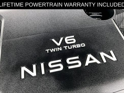 Used 2025 Nissan Armada PRO-4X AWD/4WD image 43