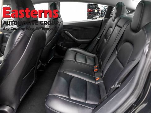 Used 2021 Tesla Model 3 Long Range AWD/4WD image 16