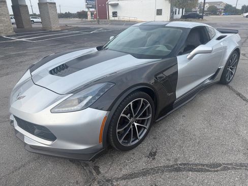 Used 2017 Chevrolet Corvette Grand Sport image 4