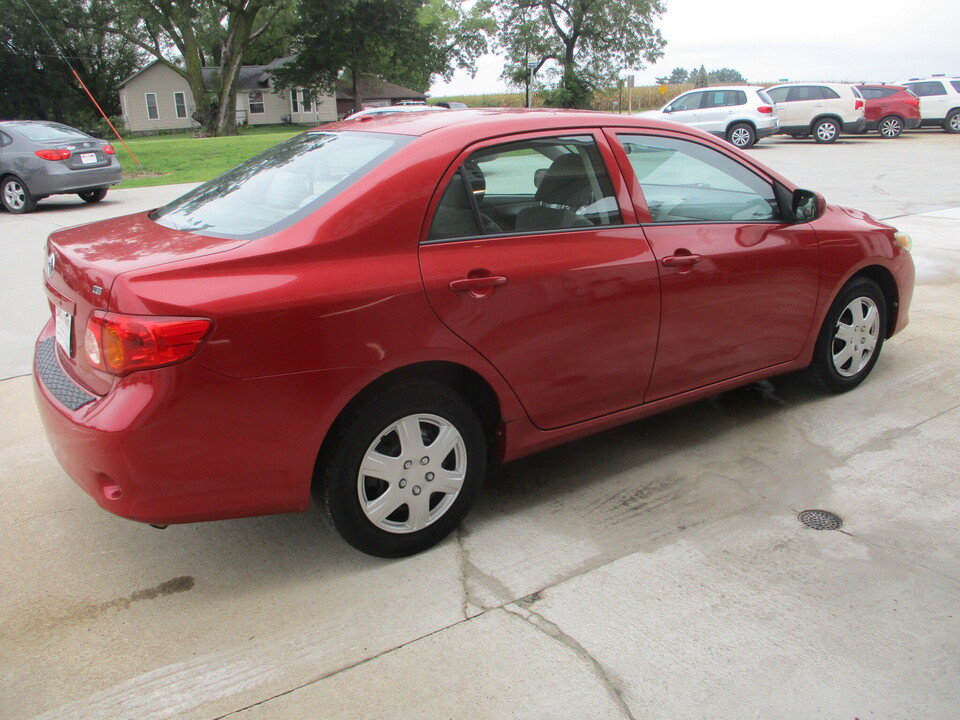 Used 2010 Toyota Corolla LE FWD image 15