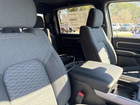 New 2026 RAM 1500 4x4 Crew Cab image 14