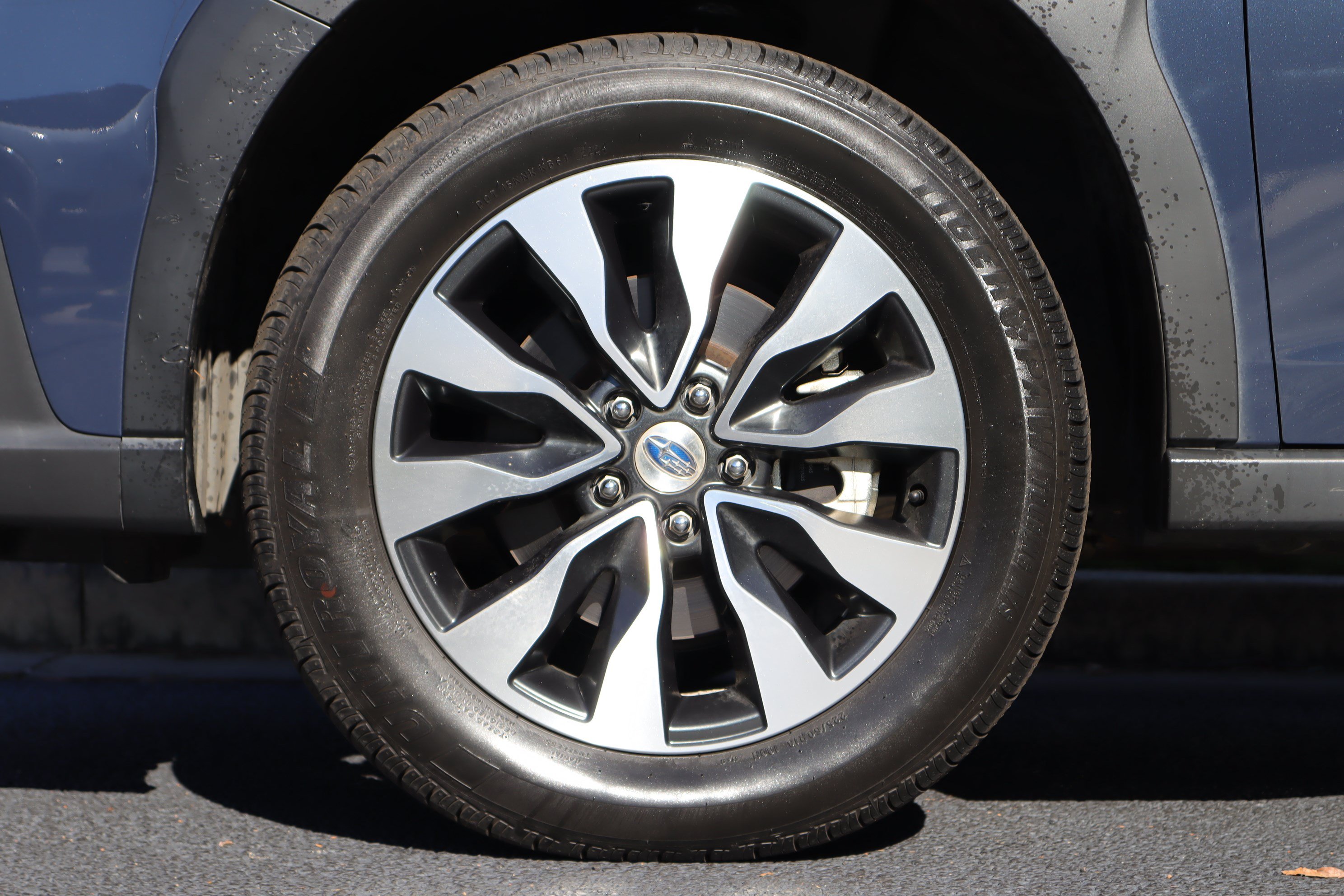 Used 2023 Subaru Outback Touring AWD/4WD image 6