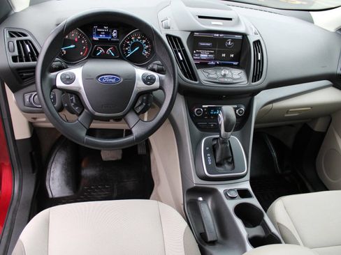 Used 2014 Ford Escape SE w/ Equipment Group 201A image 21