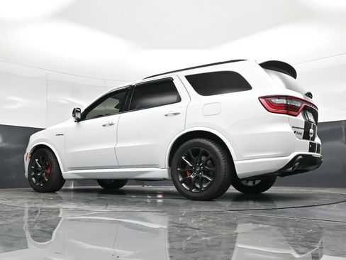 Used 2023 Dodge Durango R/T w/ Tow 'N Go Group AWD/4WD image 60