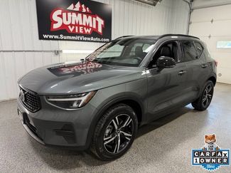 Used 2026 Volvo XC40 B5 Core AWD/4WD video 1
