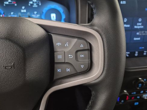 New 2025 Ford Bronco Badlands image 26