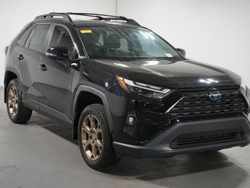 Certified 2024 Toyota RAV4 AWD Hybrid image 3