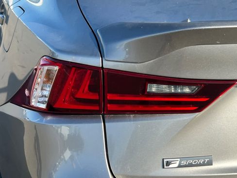 Used 2015 Lexus IS 250 image 15