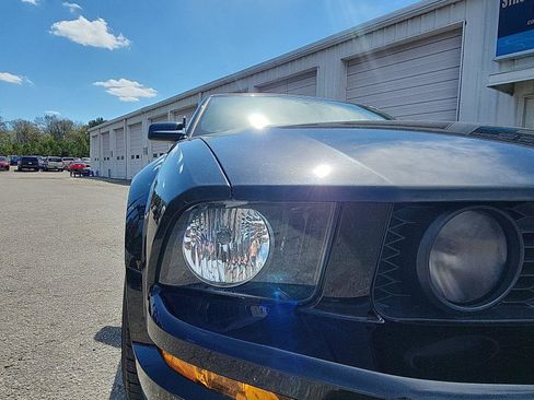 Used 2007 Ford Mustang GT image 9