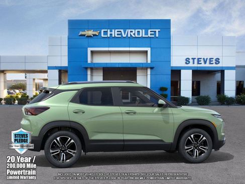 New 2025 Chevrolet TrailBlazer LT w/ Convenience Package image 5