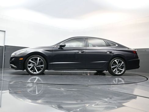 Used 2023 Hyundai Sonata SEL Plus w/ Cargo Package image 27