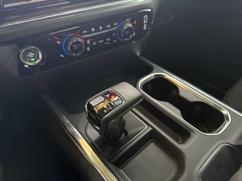 Used 2024 Chevrolet Silverado 1500 RST image 11