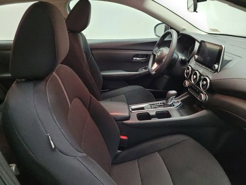 Used 2024 Nissan Sentra SV image 21
