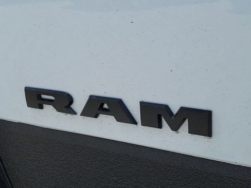 Used 2020 RAM 3500 Big Horn w/ Level 2 Equipment Group AWD/4WD image 11