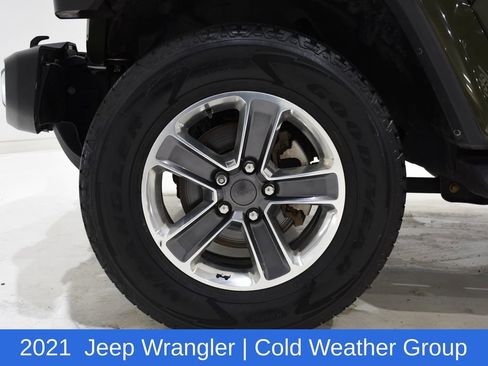 Used 2021 Jeep Wrangler Unlimited Sahara image 6