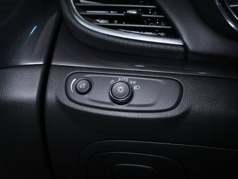 Used 2022 Buick Encore Preferred w/ Safety Package image 23