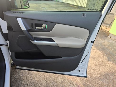 Used 2014 Ford Edge SEL w/ Equipment Group 205A image 17