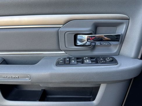 Used 2016 RAM 1500 Big Horn image 12