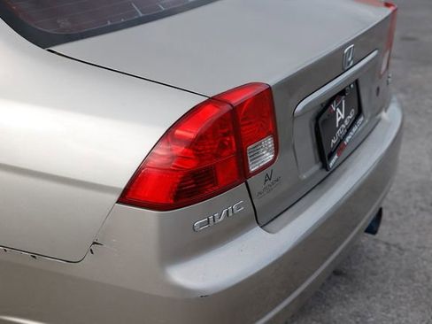 Used 2004 Honda Civic LX image 38