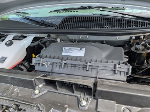 New 2026 Chevrolet Express 2500 RWD image 28